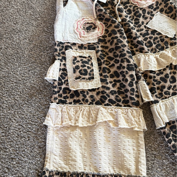 POL Leopard Patchwork Jogger Pants Boho Cottagecore Ruffle Detail Size M NWT - Picture 2 of 8